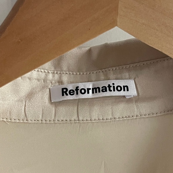 REFORMATION SKY 100% SILK SHIRT Elegant Cream Gold Silk Blouse {$255} Medium - Picture 5 of 8